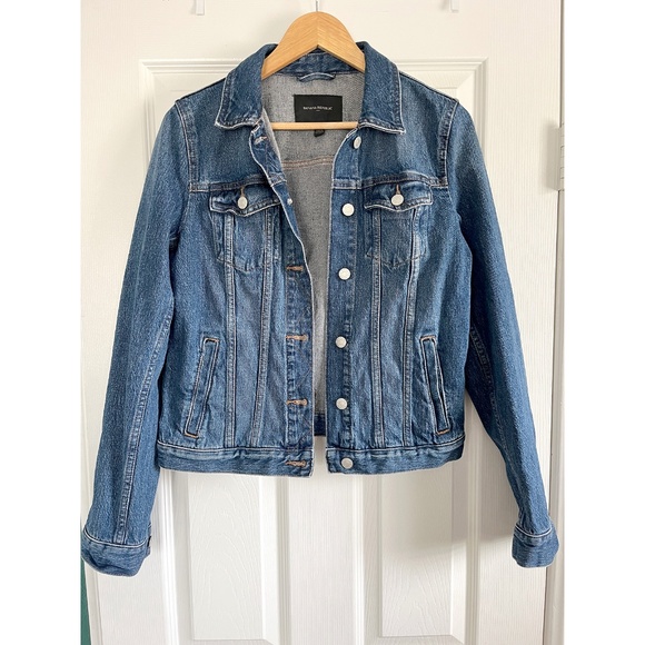 Banana Republic jean jacket, size S Tall (longer length) - Picture 1 of 3